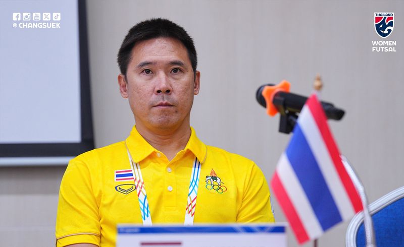 “โค้ชโอ” ย้ำมีเป้าหมายเดียว!   ฟุตซอลหญิงต้องเหรียญทอง